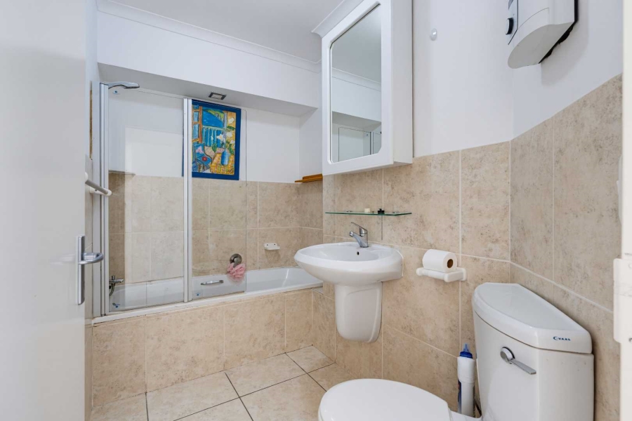 2 Bedroom Property for Sale in Royal Ascot Western Cape